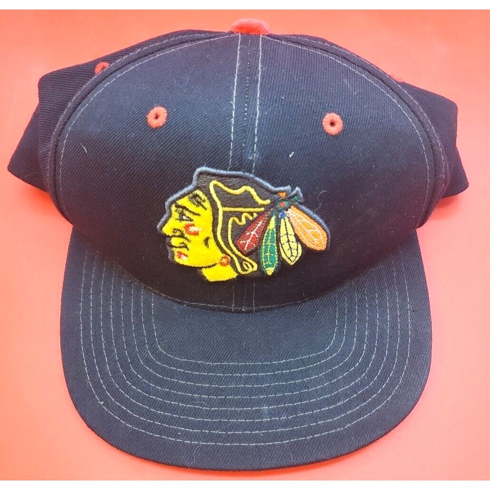 Mitchell & Ness Chicago Blackhawks NHL Vintage Men's Cap Black snapback vtg logo